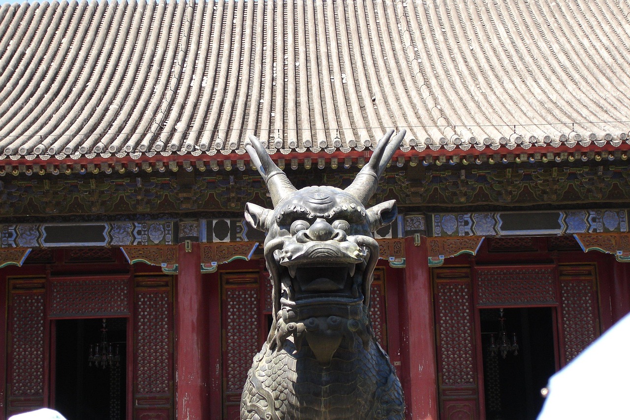 中国历史故事――和尚戏乾隆〃和尚当皇上的短剧